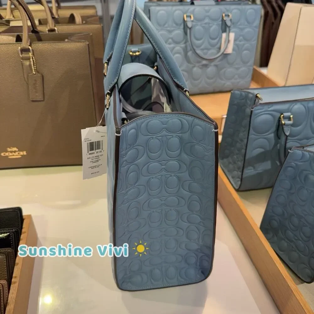 NWT Coach Maggie Large Tote Bag in Signature CY672 smooth leather Gold/Azure